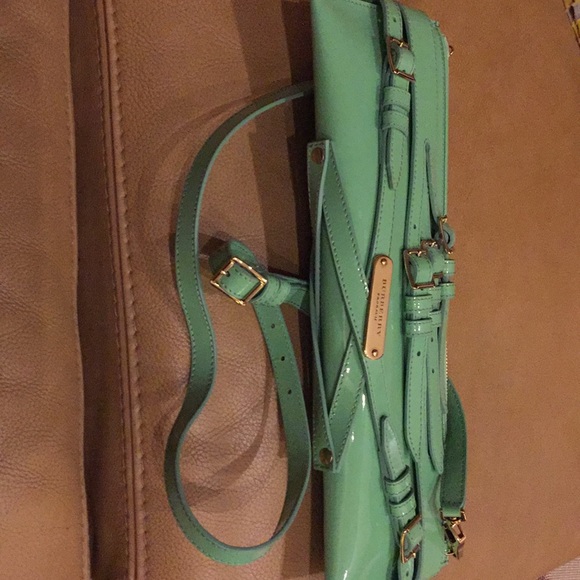 Burberry bag - Picture 1 of 3